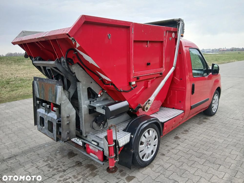 Fiat DOBLO - 7