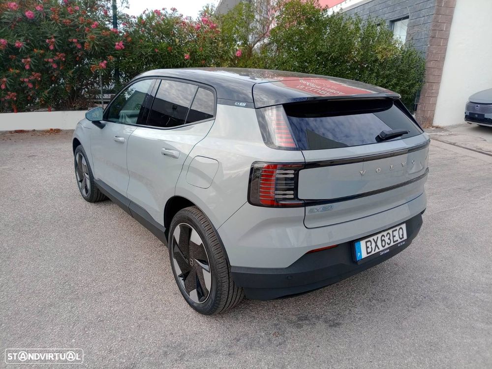 Volvo EX30 69 kWh Single Motor Extended Range Plus - 7