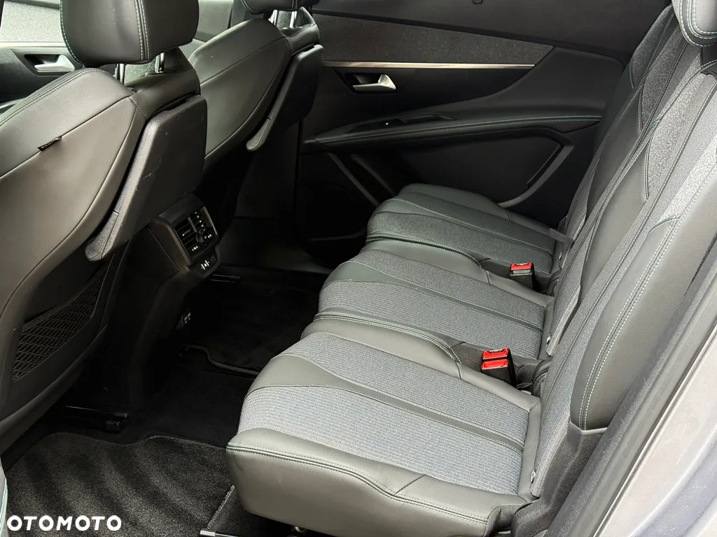 Peugeot 5008 BlueHDI 130 EAT8 Allure Pack - 30