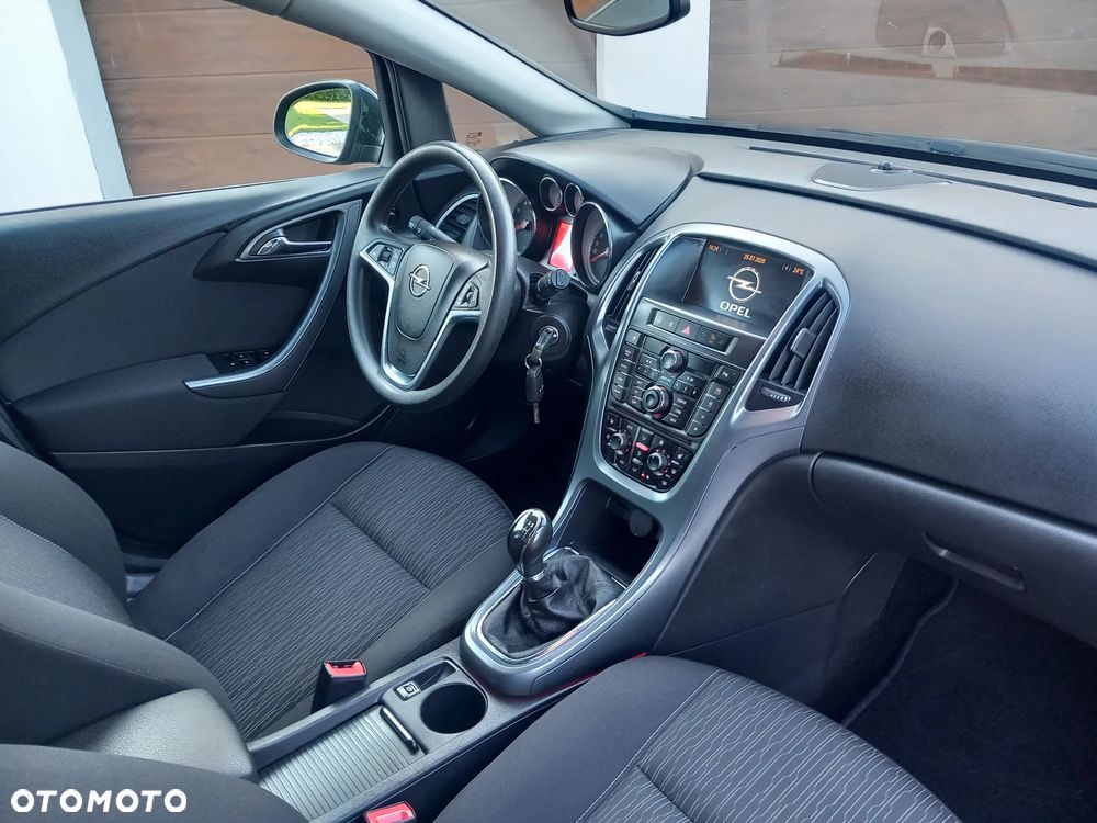 Opel Astra 1.4 Turbo ENERGY - 29