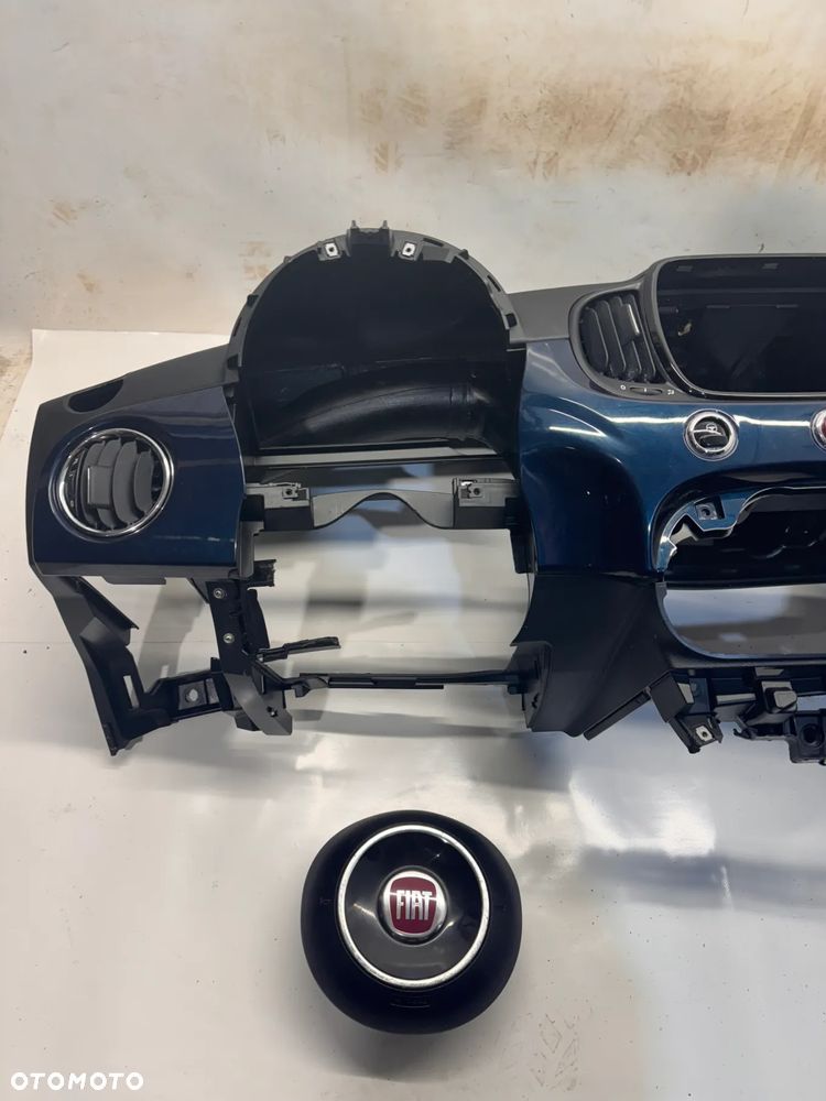 FIAT 500 DESKA ROZDZIELCZA/KONSOLA/KOKPIT 2018r - 2