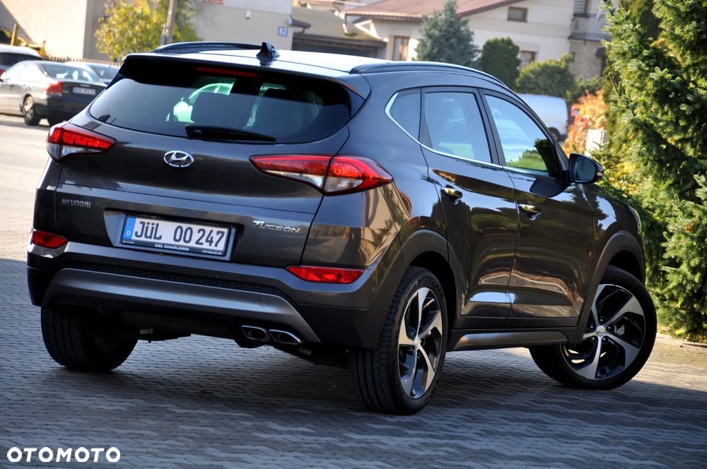 Hyundai Tucson 2.0 CRDI 2WD Style - 10