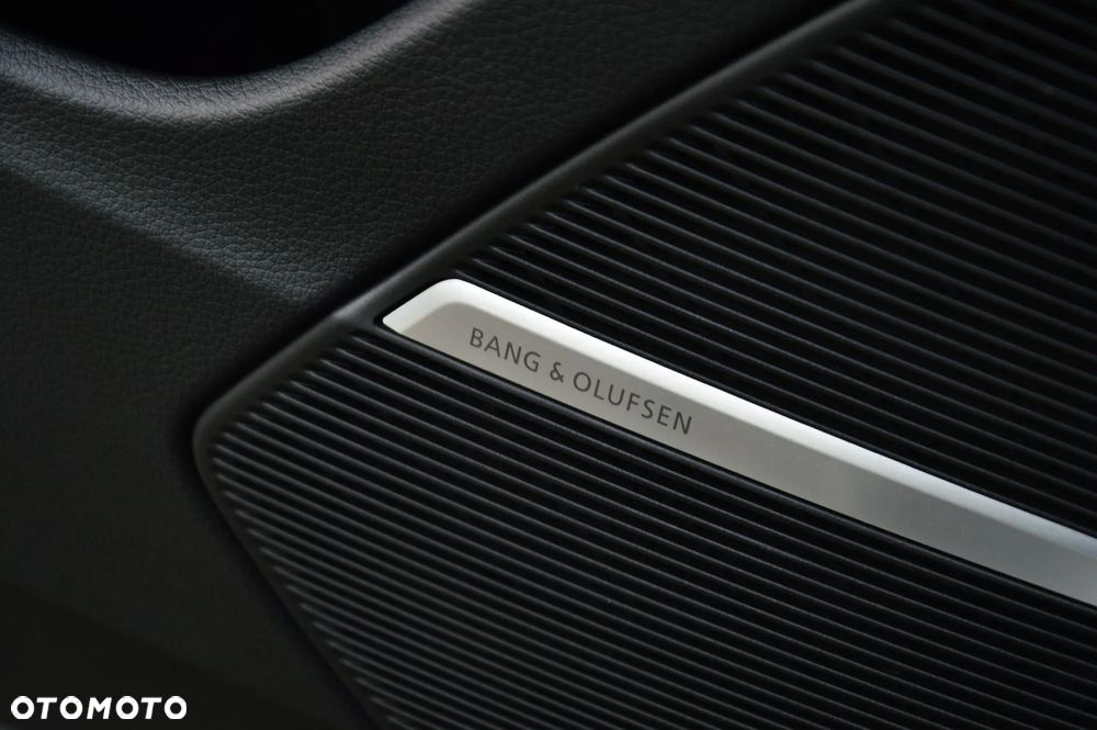 Audi Q8 55 TFSI mHEV Quattro Tiptronic - 22