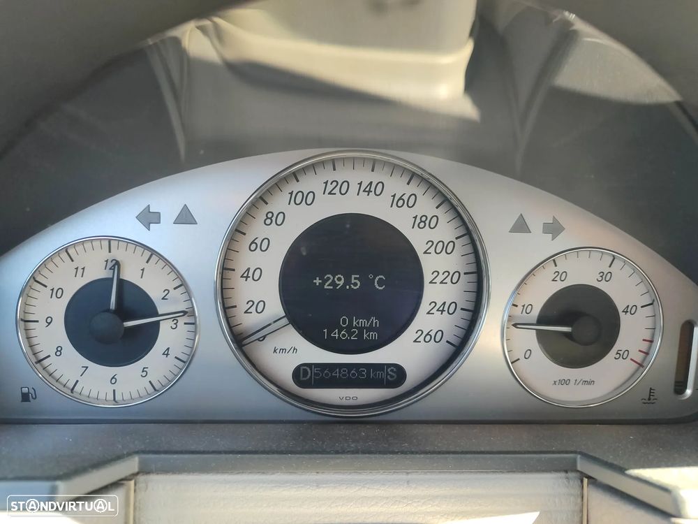 Mercedes-Benz E 320 CDi Elegance - 22