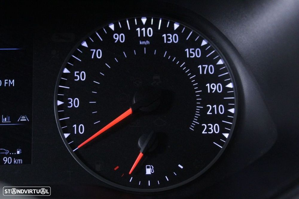 Renault Clio 1.0 TCe Evolution - 27