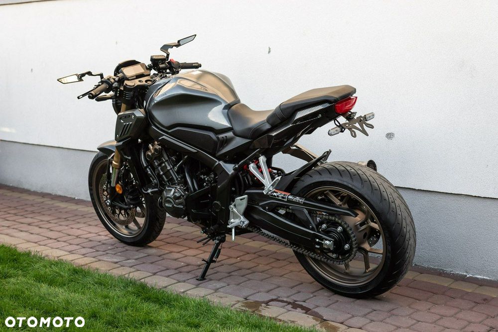 Honda CB - 7