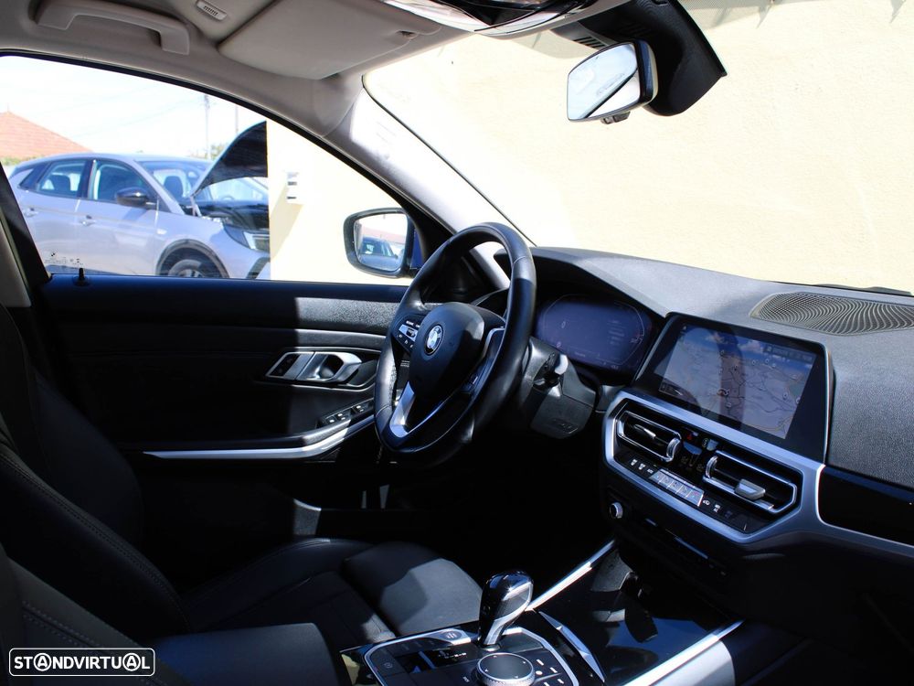BMW 320 d Line Sport Auto - 58