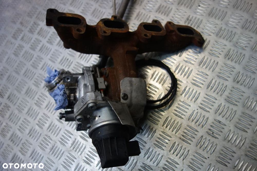 TURBOSPRĘŻARKA TURBINA GOLF VI 1.6 TDI - 2