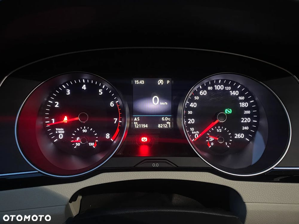 Volkswagen Passat 1.8 TSI BMT Comfortline DSG - 18