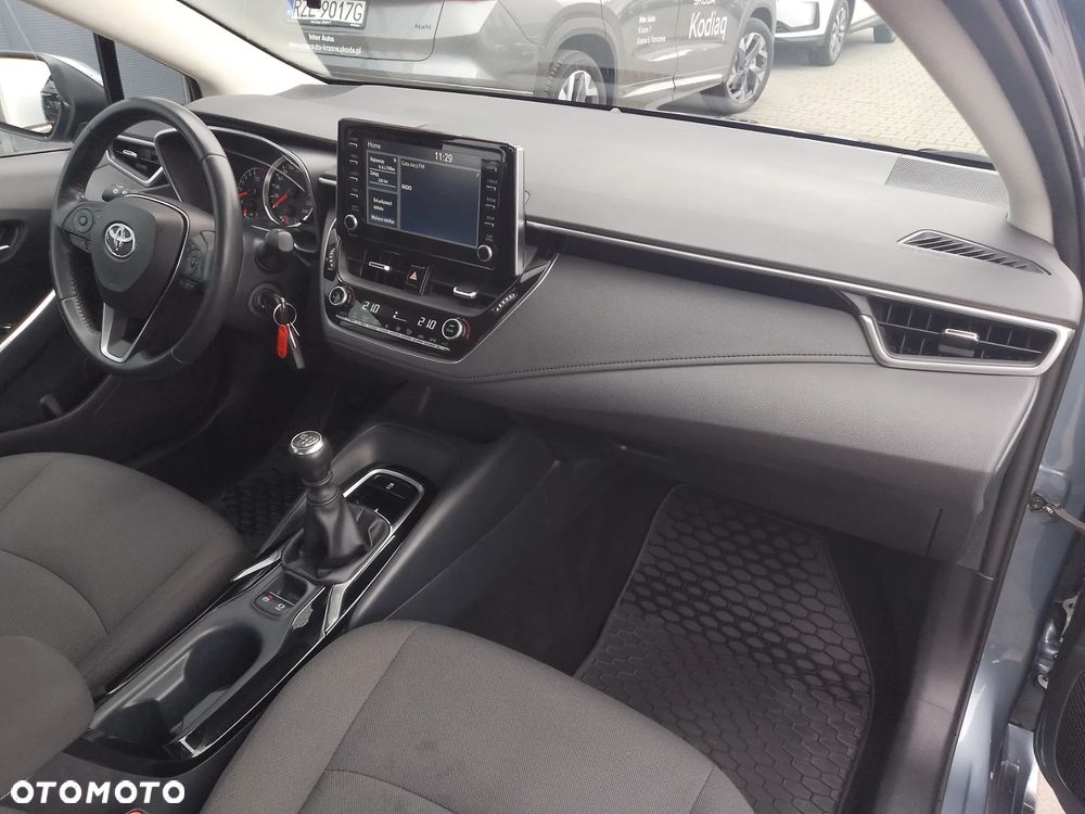 Toyota Corolla 1.5 Comfort - 16