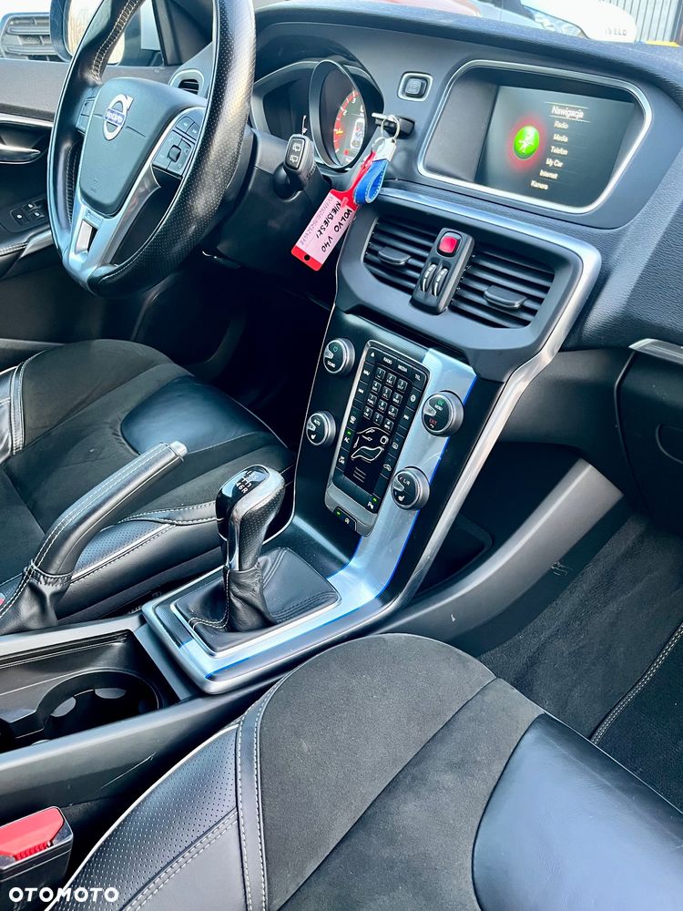 Volvo V40 T2 RDesign - 15