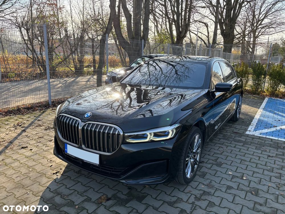 BMW Seria 7 750Ld xDrive sport - 2