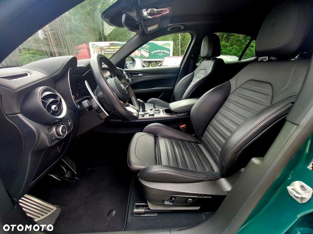 Alfa Romeo Stelvio 2.9 Bi Turbo V6 Quadrifoglio Q4 - 15