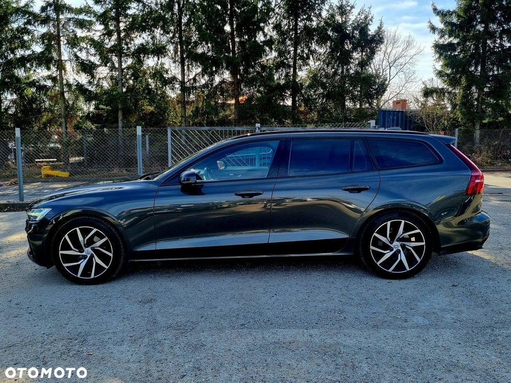 Volvo V60 D4 Geartronic R-Design - 10