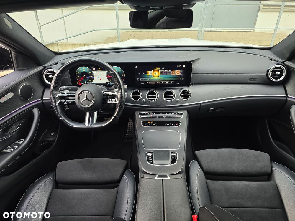 Mercedes-Benz Klasa E 220 d 9G-TRONIC AMG Line - 18