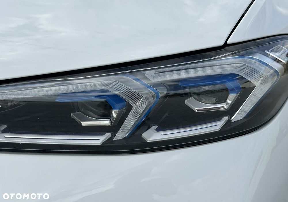 BMW Seria 3 320d xDrive mHEV M Sport sport - 18