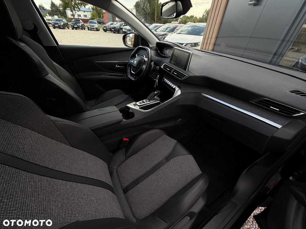 Peugeot 3008 BlueHDi 130 Stop & Start EAT8 Allure - 24