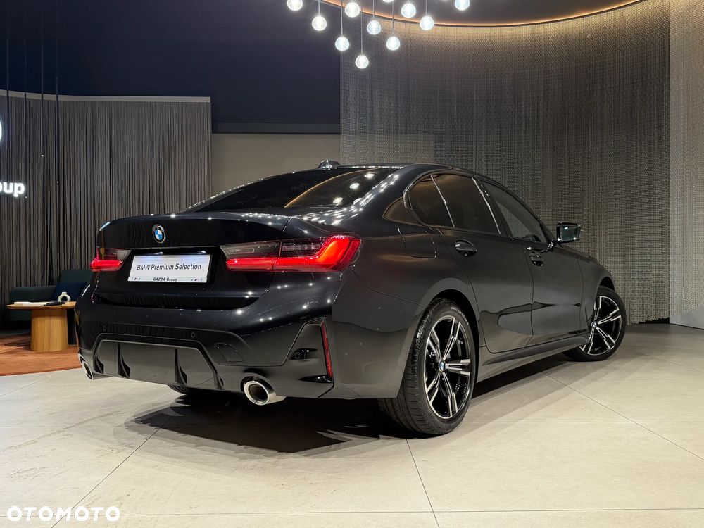 BMW Seria 3 330i xDrive M Sport sport - 6