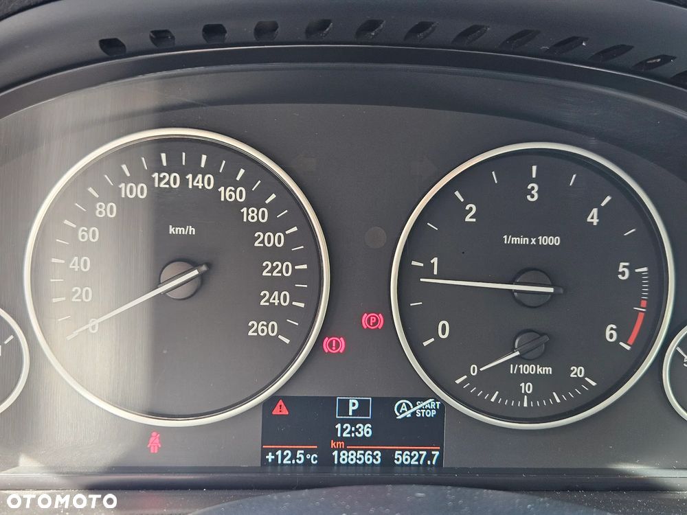 BMW X4 xDrive20d - 16