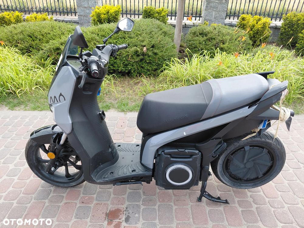 Seat MÓ - 2
