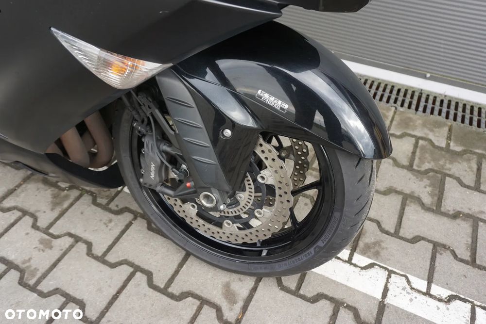 Kawasaki ZZR - 9