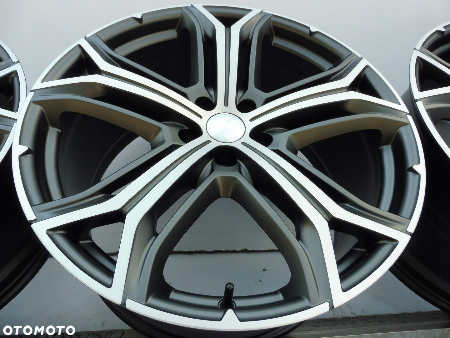 Felgi Maserati Levante GTS 5x114,3 - 4