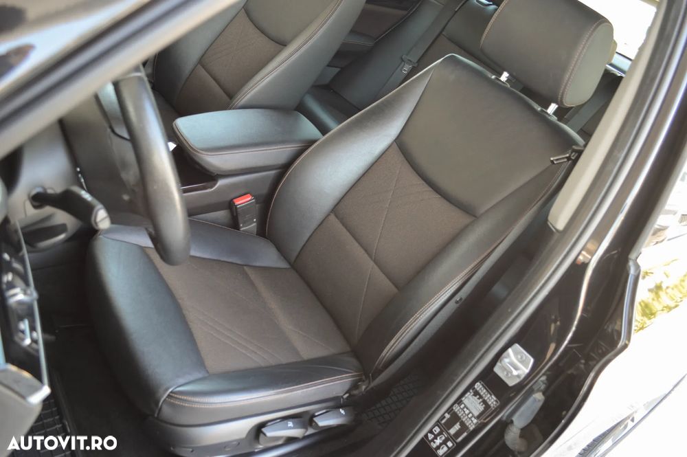 BMW X3 xDrive20d AT xLine - 31