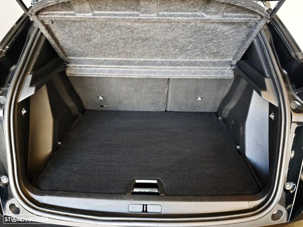 Peugeot 2008 PureTech 100 Allure - 29