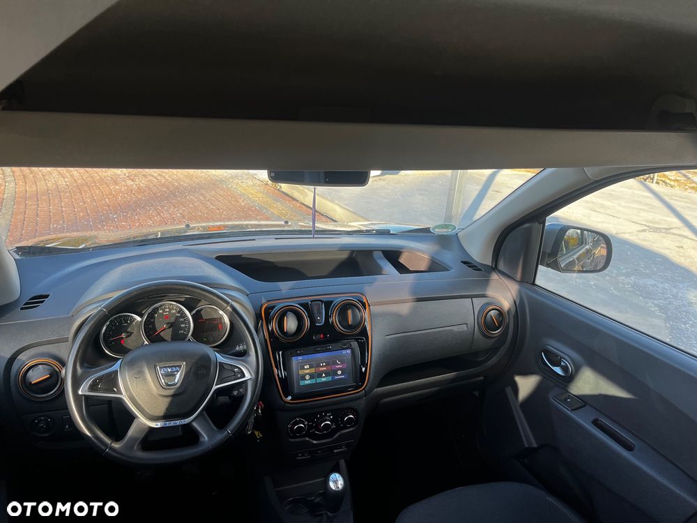 Dacia Dokker TCe 115 Stepway - 32