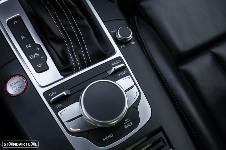 Audi RS3 Sportback 2.5 TFSI quattro S tronic - 41
