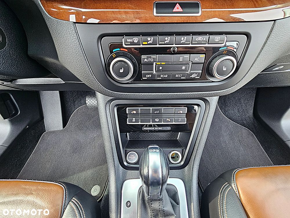 Volkswagen Sharan - 24