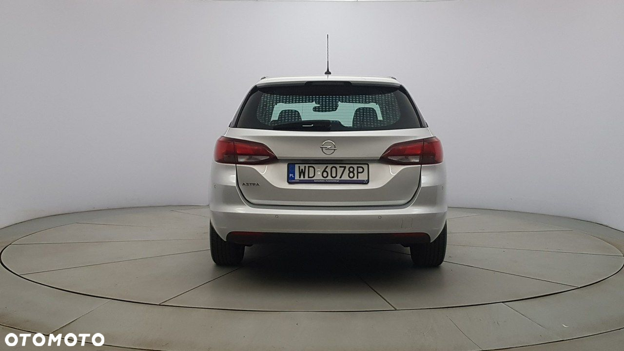Opel Astra - 6