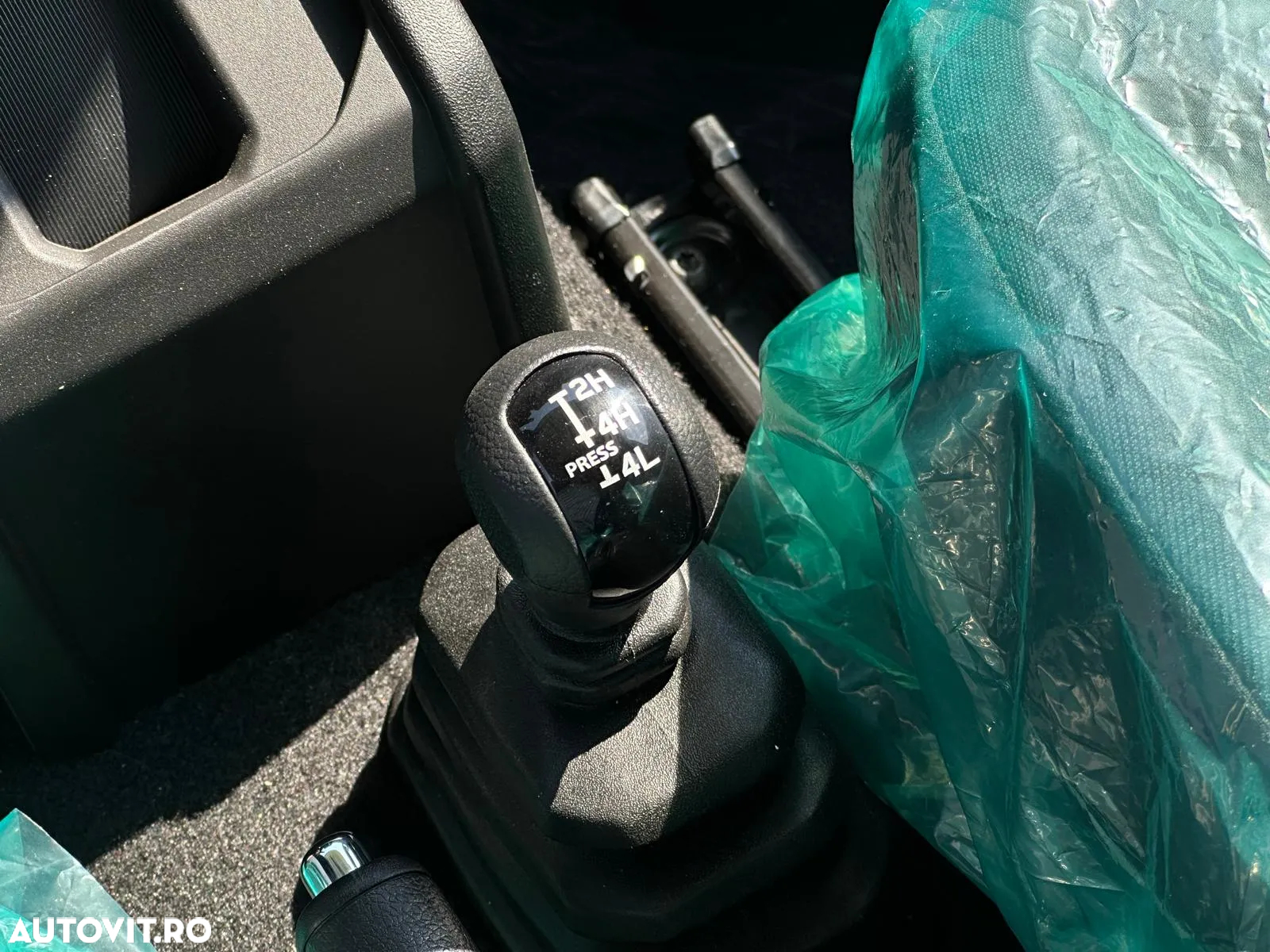 Suzuki Jimny 1.5 ALLGRIP GLX AT - 28