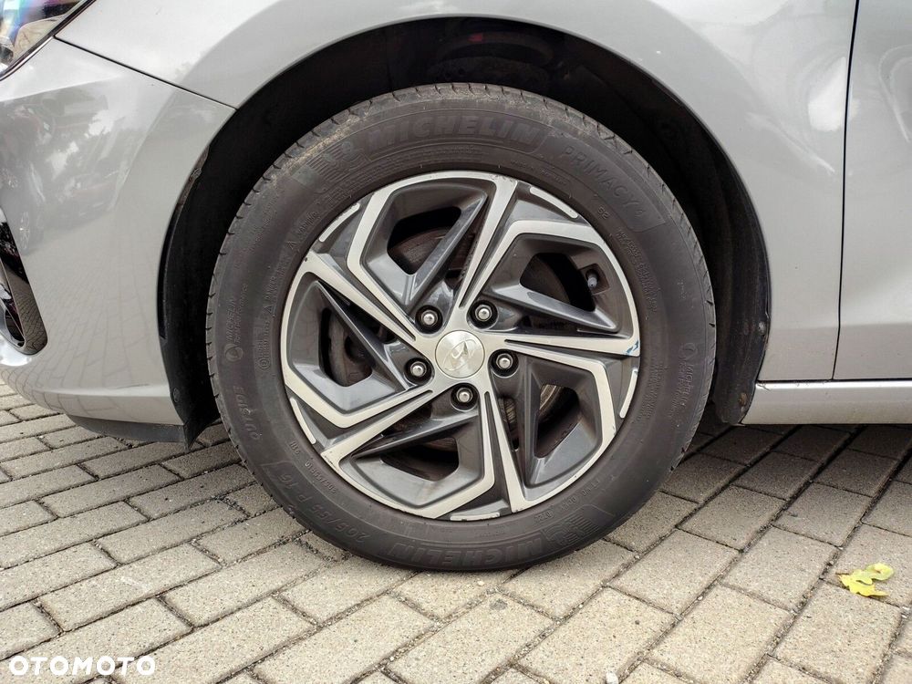 Hyundai i30 1.5 DPI Smart - 11