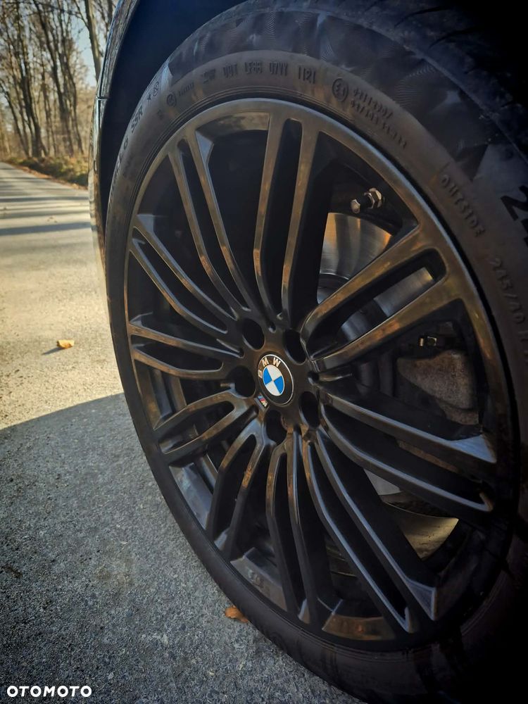 BMW Seria 5 520d xDrive - 5