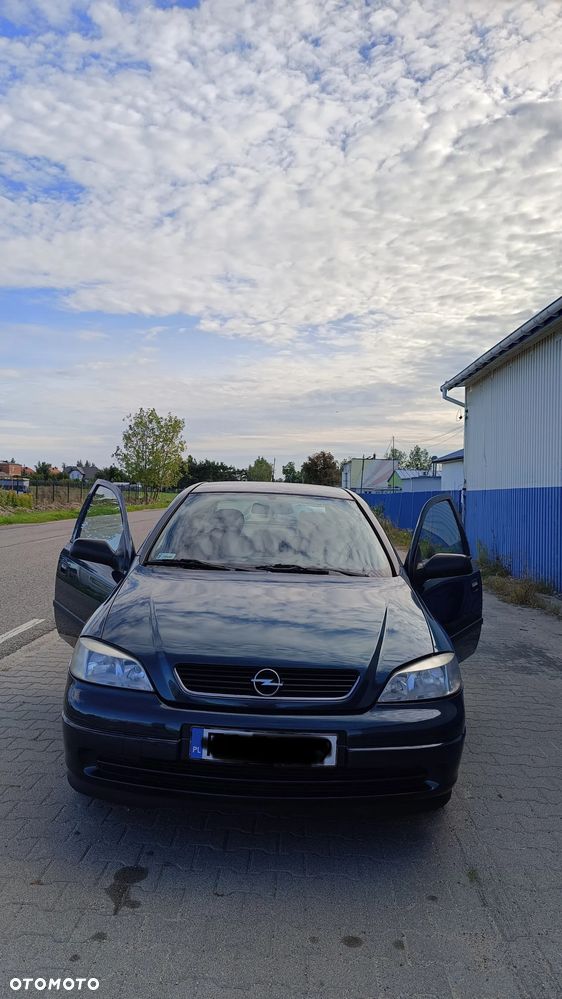 Opel Astra - 10