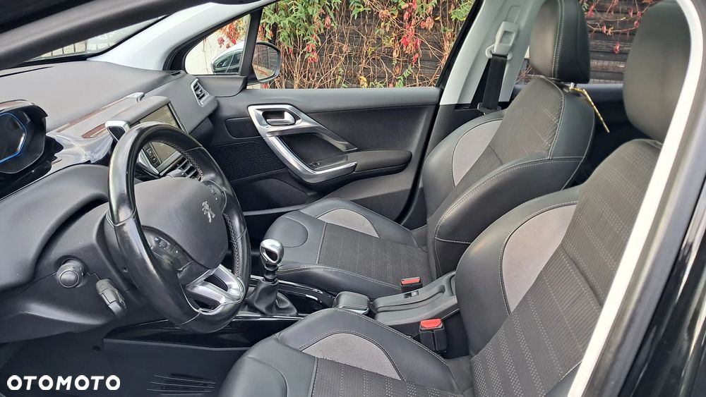 Peugeot 2008 1.6 BlueHDi Allure - 6