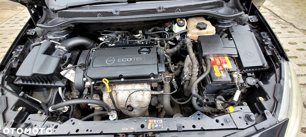 Opel Astra 1.6 - 13