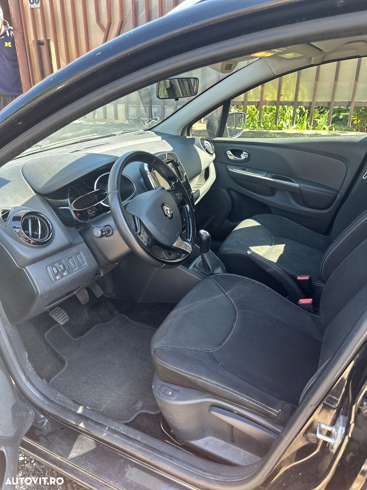 Renault Clio - 6