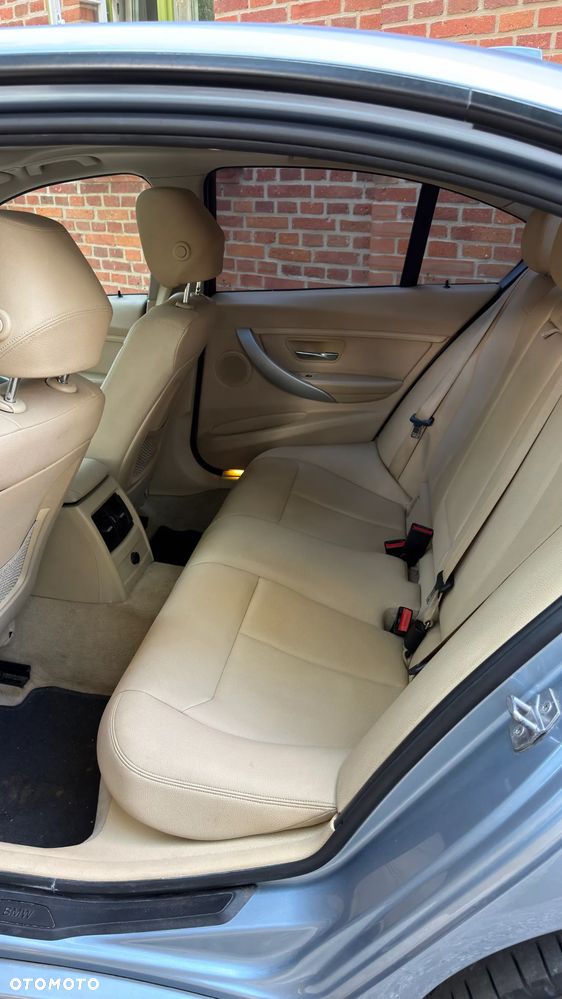 BMW Seria 3 - 14