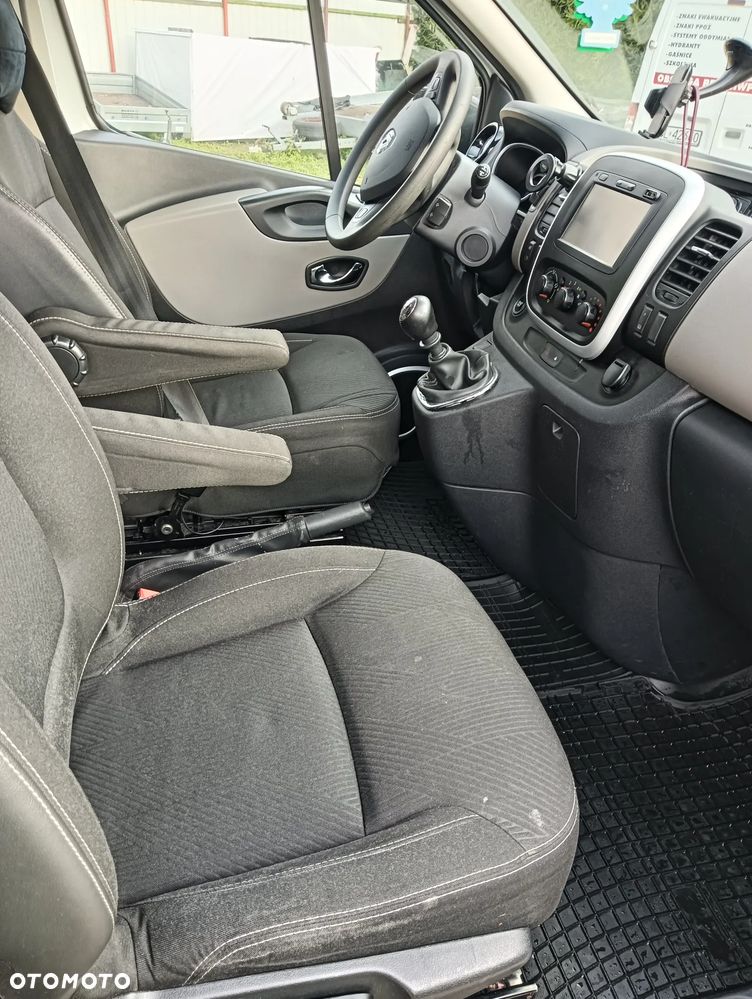 Renault Trafic ENERGY Grand Combi Authentique - 11