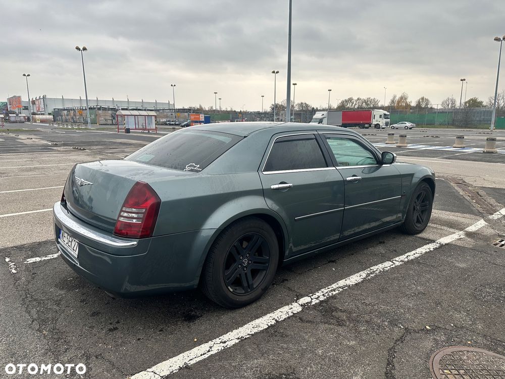 Chrysler 300C 5.7 V8 Hemi - 7