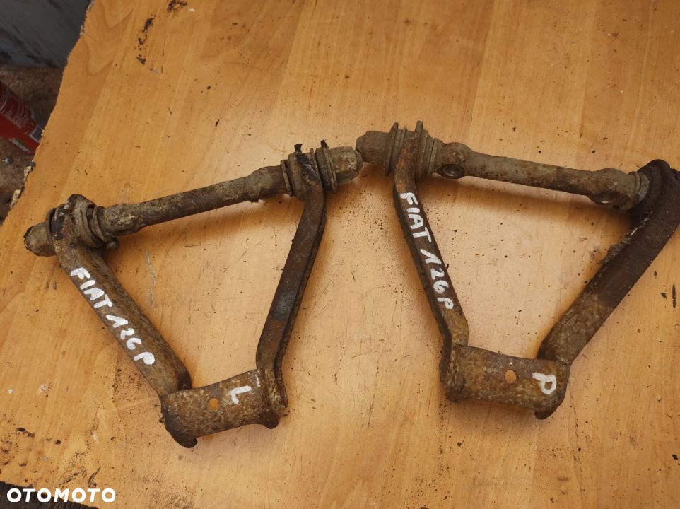 FIAT 126P Maluch wahacz przód prawy lewy - 1