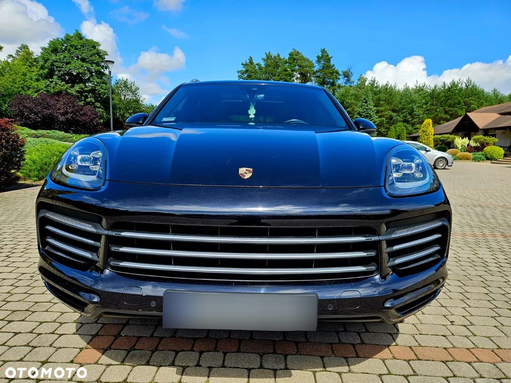 Porsche Cayenne Standard - 30