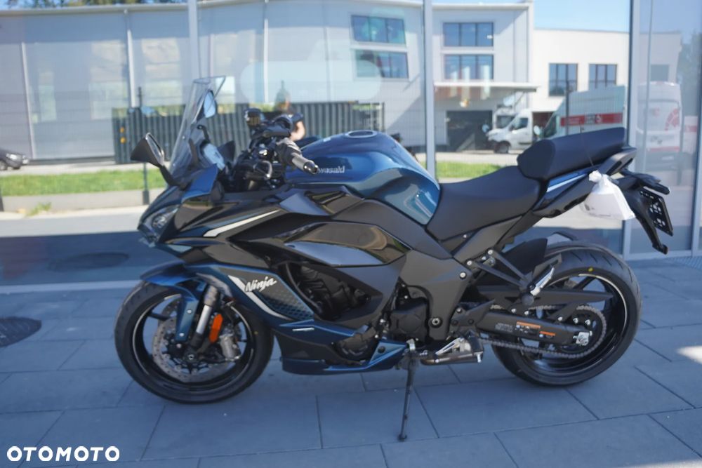 Kawasaki Ninja - 4