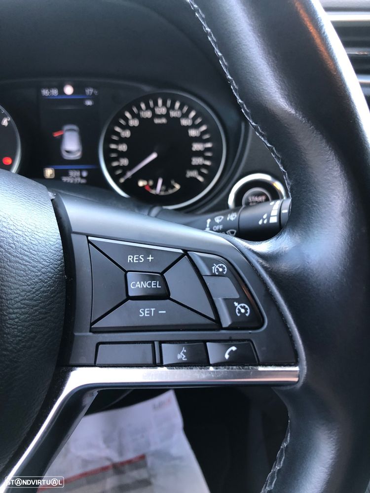 Nissan Qashqai 1.5 dCi N-Connecta DCT - 26