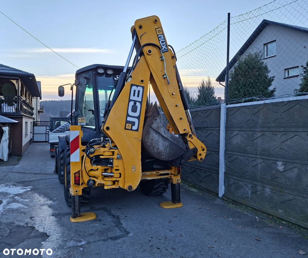 JCB 3 CX - 11