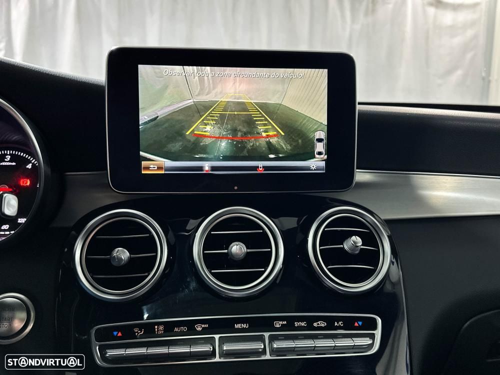 Mercedes-Benz GLC 250 d 4Matic 9G-TRONIC AMG Line - 43