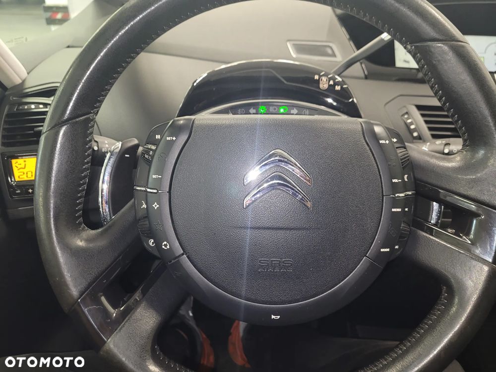 Citroën C4 Picasso ver-1-6-e--hdi-fap-egs6-exclusive - 11