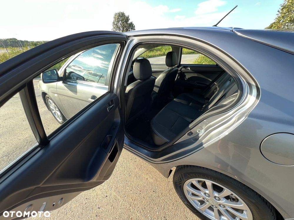 Mitsubishi Lancer 1.8 Instyle CVT - 11
